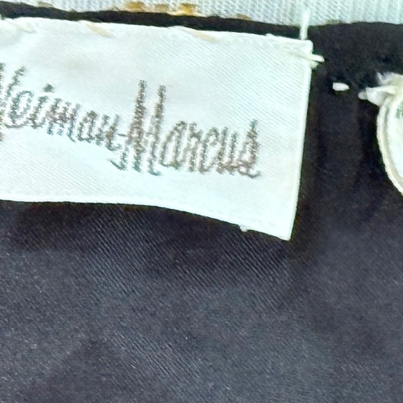 Nieman Marcus Vintage Beaded Bolero in Black, Gold & White - Picture 4 of 5